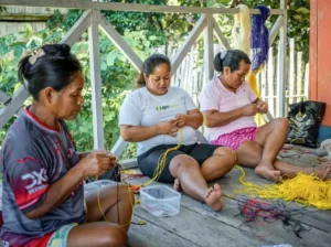 dia internacional de la mujer indígena - hytines peru mexico colombia - punto selva